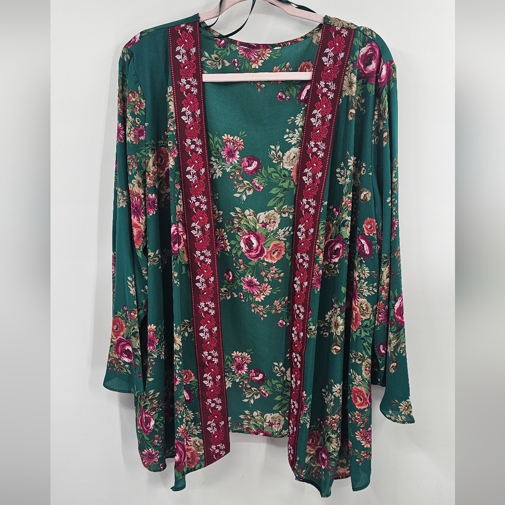 Pioneer Woman Floral Shrug Green Pink Floral L/XL